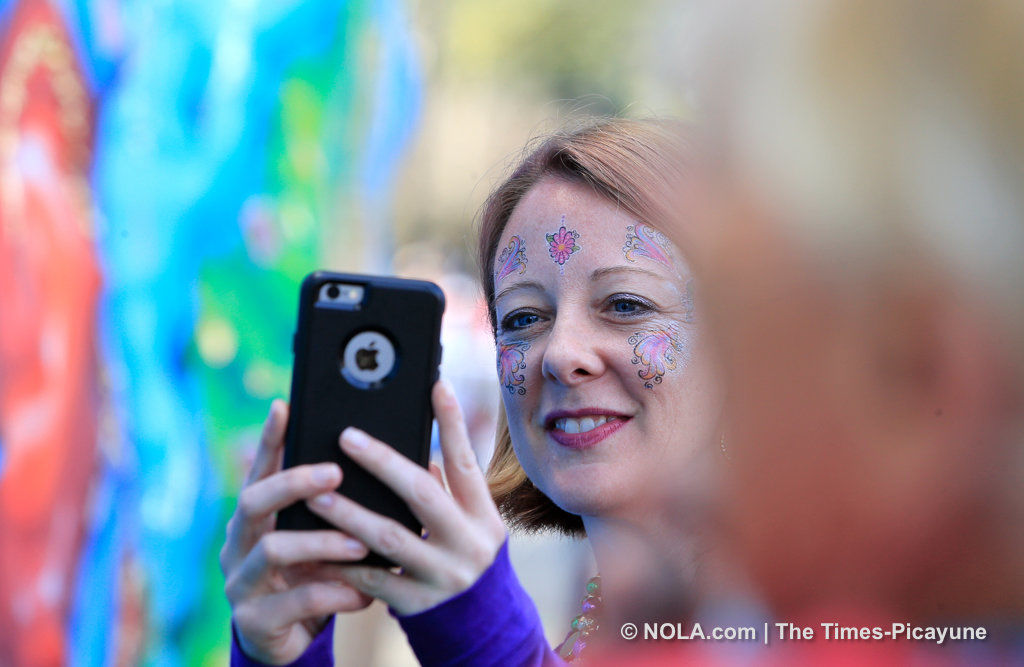 Krewe of Thoth rolls through New Orleans: See Mardi Gras parade photos